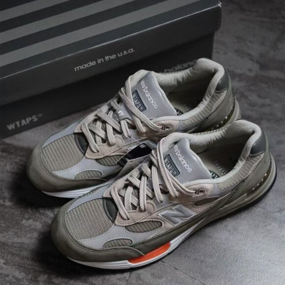 New Balance Men's Green Trainers - Picture 2 of 6